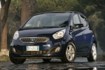 KIA Venga 1.6 CRDi VGT 128 CV Emotion Monovolumen Indigo Blue Exterior Frontal-Lateral 5 puertas