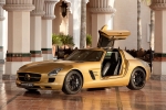 Mercedes-Benz SLS AMG Gama SLS AMG Gama SLS AMG Coup&eacute; AMG Desert Gold Exterior Frontal-Lateral 2 puertas