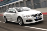 Volkswagen Passat CC Gama Passat CC R-Line Turismo Blanco Candy Exterior Frontal-Lateral 4 puertas