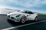 Alfa Romeo 8C Spider 8C Spider Gama 8C Spider Descapotable Blanco Biancospino Exterior Frontal-Lateral 2 puertas