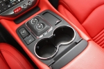 Maserati GranTurismo S S Coup&eacute; Interior Portabebidas 2 puertas