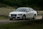 Audi A4 2.0 TDIe 136 CV Gama A4 Berlina Turismo Blanco Ibis Exterior Frontal-Lateral 4 puertas