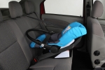 Dacia Logan 1.5 dCi 85 CV Laureate Turismo Interior Silla infantil 4 puertas