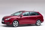 SEAT Ibiza ST 1.6 TDI CR 105 CV DPF Sport Turismo familiar Rojo Dakota Exterior Lateral 5 puertas