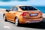 Volvo S60 Gama S60 Summum con &laquo;kit estilo exterior&raquo; Turismo Vibrant Copper Exterior Lateral-Posterior 4 puertas