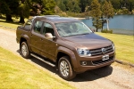 Volkswagen Amarok 2.0 TDI 163 CV 4Motion Doble Cabina Highline Pick up Marr&oacute;n Mendoza Met&aacute;lico Exterior Frontal-Lateral-Cenital 4 puertas