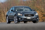 Infiniti M 37 S Turismo Exterior Frontal-Lateral 4 puertas