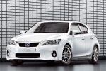 Lexus CT CT 200h (136 CV) Gama CT 200h Turismo Blanco Perla Exterior Frontal-Lateral 5 puertas