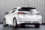 Lexus CT CT 200h (136 CV) Gama CT 200h Turismo Blanco Perla Exterior Lateral-Posterior 5 puertas