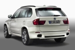 BMW X5 xDrive50i 408 CV (&laquo;Paquete Deportivo M&raquo;) Paquete Deportivo M Todo terreno Alpinweiss Exterior Posterior-Lateral 5 puertas