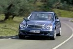 Mercedes-Benz Clase E E500 Gama Clase E Turismo Exterior Frontal-Lateral 4 puertas