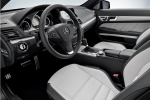 Mercedes-Benz Clase E E 350 CGI BlueEFFICIENCY Cabrio Prime Edition Descapotable Interior Asientos 2 puertas