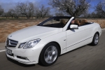 Mercedes-Benz Clase E E 250 CGI BlueEFFICIENCY Cabrio Gama Clase E Cabrio Descapotable Exterior Frontal-Lateral 2 puertas
