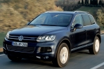 Volkswagen Touareg 3.0 V6 TSI HYBRID 333 CV Hybrid Todo terreno Azul Noche Metalizado Exterior Frontal-Lateral 5 puertas