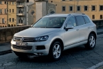Volkswagen Touareg 3.0 V6 FSI 280 CV BlueMotion Technology Gama Touareg Todo terreno Plata Cool Metalizado Exterior Frontal-Lateral 5 puertas