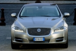 Jaguar XJ Gama XJ Gama XJ Turismo Vapour Grey Exterior Frontal 4 puertas