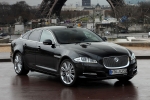 Jaguar XJ Gama XJ Gama XJ Turismo Ultimate Black Exterior Lateral-Frontal 4 puertas