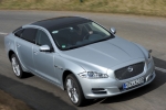 Jaguar XJ Gama XJ Gama XJ Turismo Liquid Silver Exterior Lateral-Frontal 4 puertas