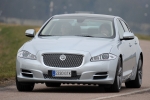 Jaguar XJ Gama XJ Gama XJ Turismo Liquid Silver Exterior Frontal-Lateral 4 puertas