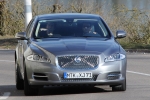 Jaguar XJ Gama XJ Gama XJ Turismo Lunar grey Exterior Frontal 4 puertas