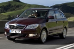 Skoda Fabia 1.2 TSI 85 CV Gama Fabia Combi Turismo familiar Marr&oacute;n Mocca Metalizado Exterior Frontal-Lateral 5 puertas