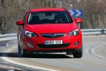 Opel Astra 1.7 CDTI 125 CV  Sport Turismo Rojo Pasi&oacute;n Exterior Frontal 5 puertas