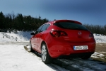 Opel Astra 1.7 CDTI 125 CV  Sport Turismo Rojo Pasi&oacute;n Exterior Lateral-Posterior 5 puertas