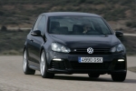Volkswagen Golf R R Turismo Negro Profundo efecto perla Exterior Lateral-Frontal 3 puertas