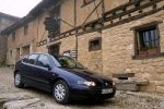 SEAT Le&oacute;n 1.9 TDI 110 CV Stella Turismo Exterior Lateral-Frontal 5 puertas
