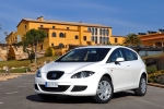 SEAT Le&oacute;n 1.6 TDI 105 CV DPF Ecomotive ECOMOTIVE Turismo Blanco Candy Exterior Frontal-Lateral 5 puertas
