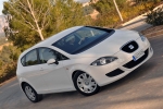 SEAT Le&oacute;n 1.6 TDI 105 CV DPF Ecomotive ECOMOTIVE Turismo Blanco Candy Exterior Lateral-Frontal 5 puertas