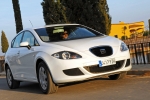 SEAT Le&oacute;n 1.6 TDI 105 CV DPF Ecomotive ECOMOTIVE Turismo Blanco Candy Exterior Lateral-Frontal 5 puertas
