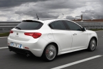Alfa Romeo Giulietta 2.0 JTDm 170 CV Distinctive Turismo Blanco Biancospino Exterior Posterior-Lateral 5 puertas