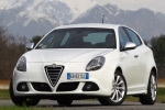 Alfa Romeo Giulietta 1.4 Turbo MultiAir 170 CV Distinctive (Pack Sport) Turismo Blanco Biancospino Exterior Frontal-Lateral 5 puertas