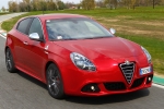 Alfa Romeo Giulietta 1.7 TBi 235 CV Quadrifoglio Verde Turismo Rojo Giulietta Exterior Lateral-Frontal 5 puertas