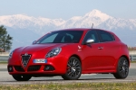 Alfa Romeo Giulietta 1.7 TBi 235 CV Quadrifoglio Verde Turismo Rojo Giulietta Exterior Frontal-Lateral 5 puertas