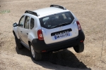 Dacia Duster dCi 110 CV 4x4 Ambiance Todo terreno Gris Platino Exterior Posterior-Lateral 5 puertas
