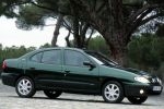 Renault M&eacute;gane Classic 1.9 dCi 102 CV Gama Megane Turismo Exterior Lateral-Frontal 5 puertas