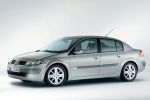 Renault M&eacute;gane 2.0 16V 134 CV Gama Megane Sed&aacute;n Turismo Exterior Frontal-Lateral 4 puertas
