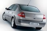 Renault M&eacute;gane 2.0 16V 134 CV Gama Megane Sed&aacute;n Turismo Exterior Lateral-Posterior 4 puertas