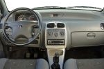 TATA Indica 1.4 TDI 71 CV DLX Turismo Interior Salpicadero 5 puertas