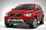 Volvo XC90 V8 AWD 316 CV Aut. R-Design Todo terreno Passion Red Exterior Frontal-Lateral 5 puertas