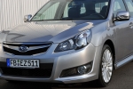 Subaru Legacy Station Wagon 2.0R 150 CV Gama Legacy Turismo familiar Exterior Frontal-Lateral 5 puertas