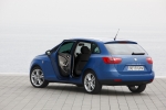 SEAT Ibiza ST 1.6 TDI CR 105 CV DPF Sport Turismo familiar Azul Speed Exterior Lateral-Posterior 5 puertas