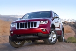 Jeep Grand Cherokee Gama Grand Cherokee Gama Grand Cherokee Todo terreno Inferno Red Exterior Frontal-Lateral 5 puertas