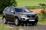KIA Sorento 2.2 CRDi 4x4 Aut. Emotion Todo terreno Titanium Silver Metallic Exterior Lateral-Frontal 5 puertas