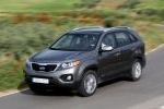 KIA Sorento 2.2 CRDi 4x4 Aut. Emotion Todo terreno Titanium Silver Metallic Exterior Frontal-Lateral 5 puertas