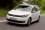 Volkswagen Touran 2.0 TDI 140 CV Gama Touran Monovolumen Blanco Candy Exterior Frontal-Lateral 5 puertas