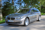 BMW Serie 5 520d Touring Gama Serie 5 Touring Turismo familiar Kaschmirsilber Metalizado Exterior Frontal-Lateral 5 puertas