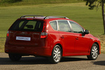 Hyundai i30 Gama i30 CW Gama i30 CW Turismo familiar Shine red Exterior Posterior-Lateral 5 puertas